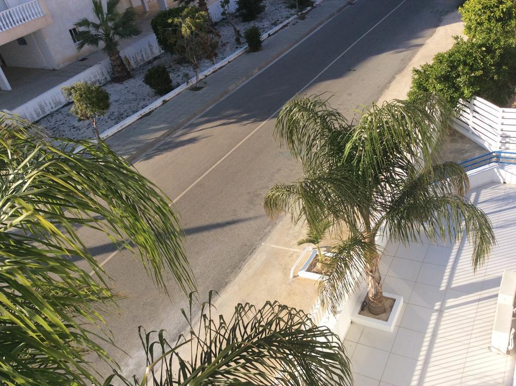 Aphentrika Apartments Protaras Eksteriør bilde