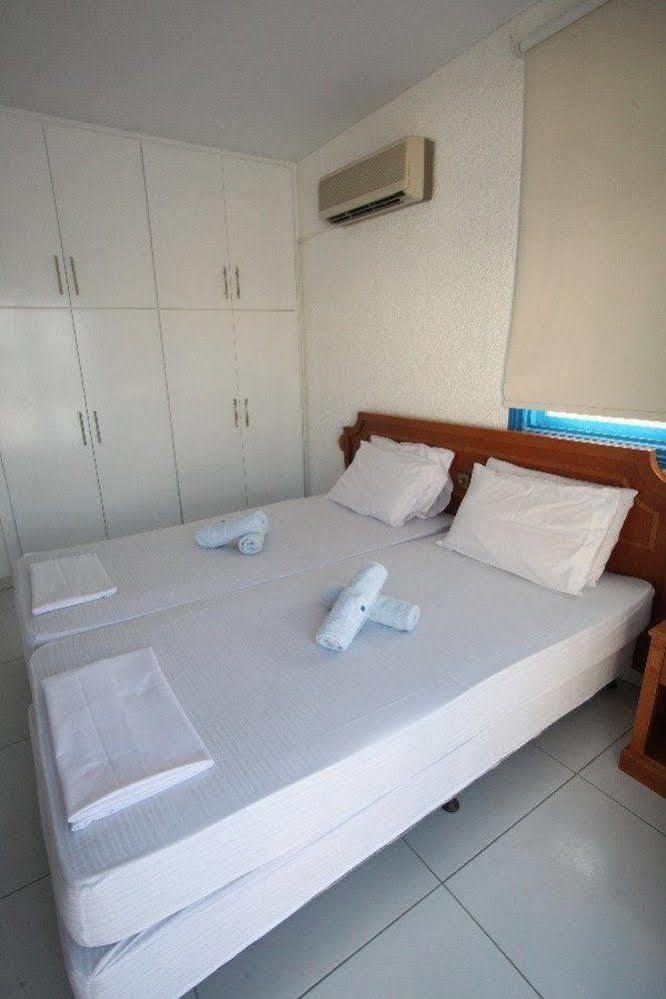 Aphentrika Apartments Protaras Eksteriør bilde